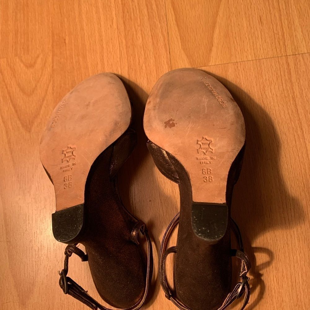 Max Azria Heels - Picture 3 of 8